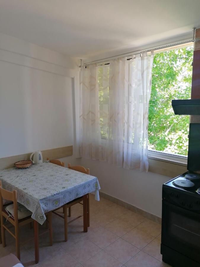 פודסטראנה Apartments And Rooms Tomas מראה חיצוני תמונה
