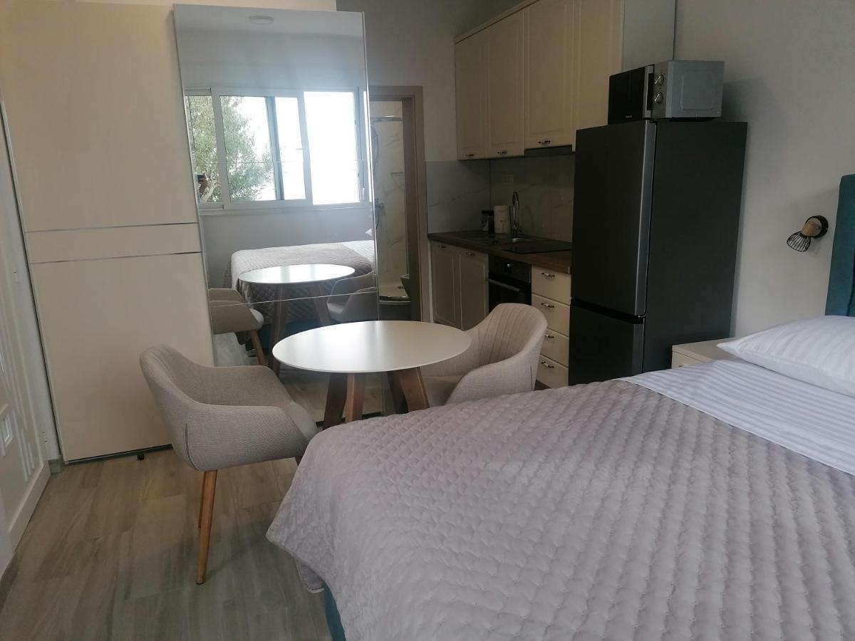 פודסטראנה Apartments And Rooms Tomas מראה חיצוני תמונה
