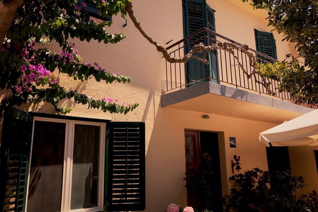 פודסטראנה Apartments And Rooms Tomas מראה חיצוני תמונה